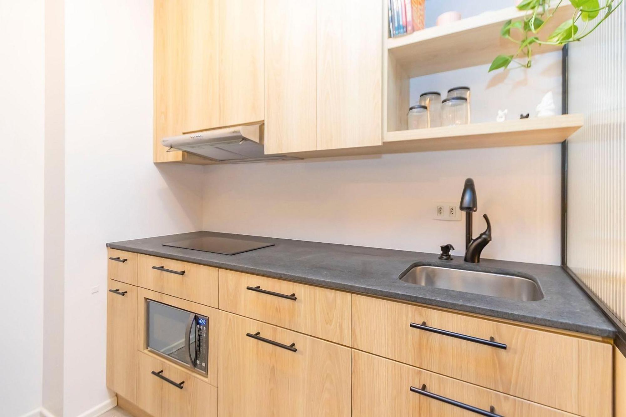 Apartamento Cama King, Solteiro E Berco - All1401 Curitiba