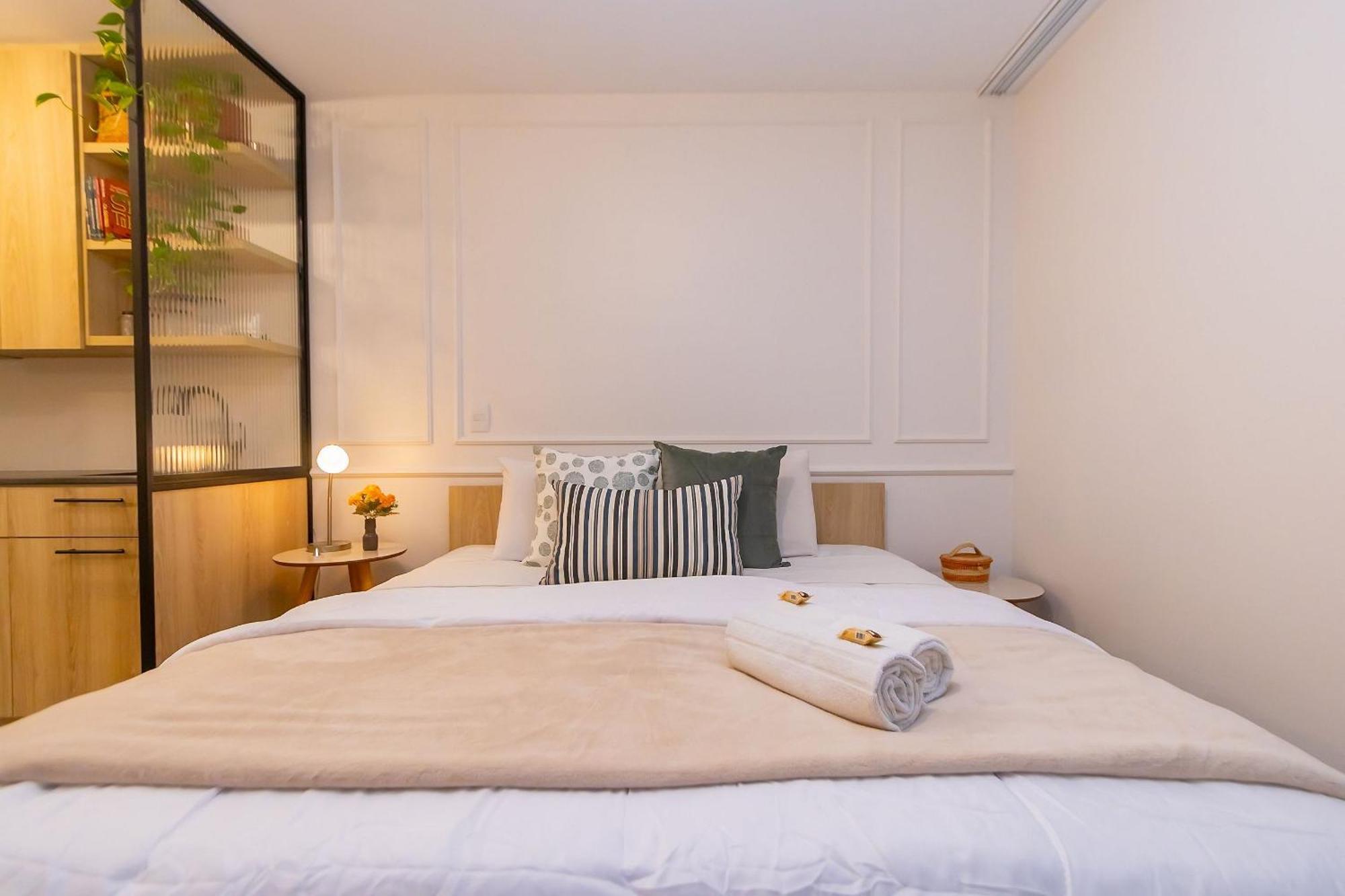 Cama King, Solteiro E Berco - All1401 Apartamento